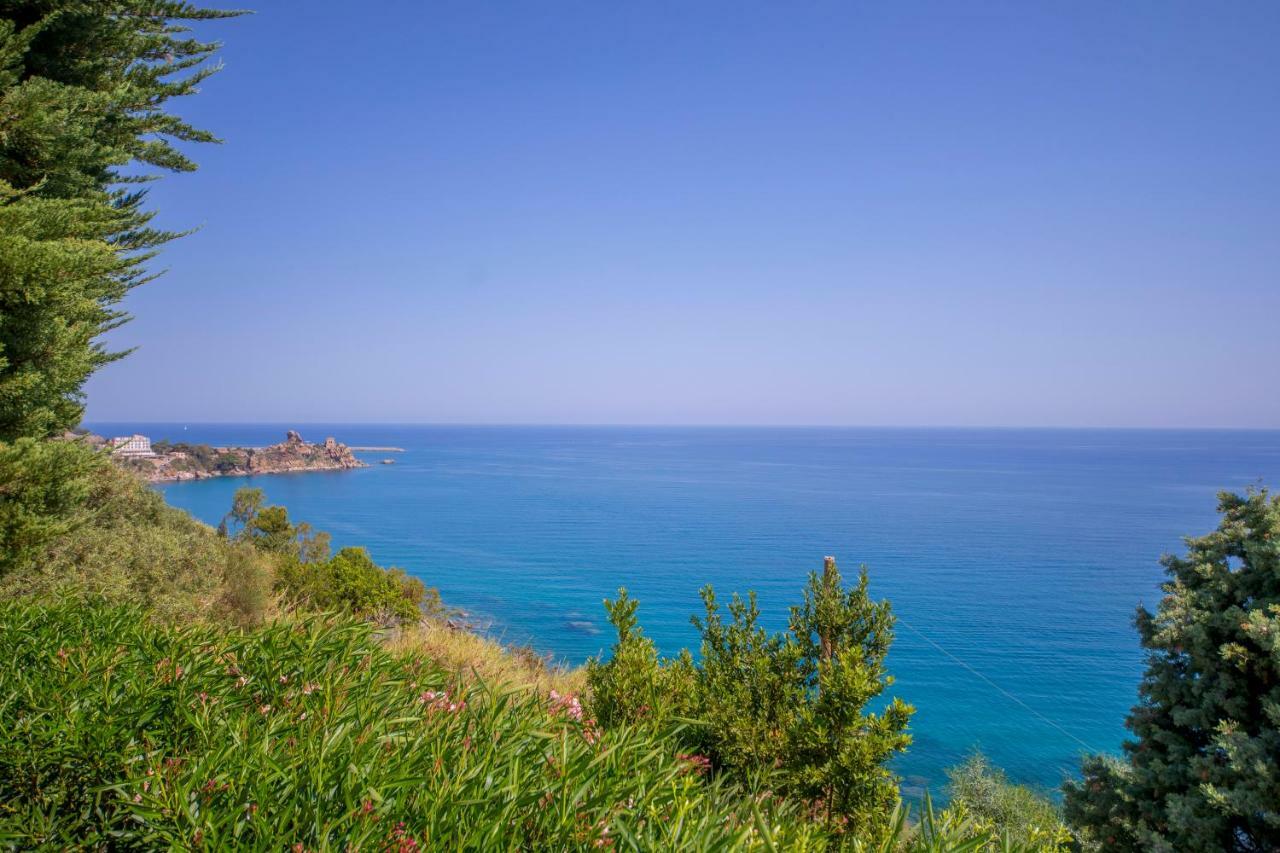 Вілла The Sound Of The Sea Чефалу Екстер'єр фото